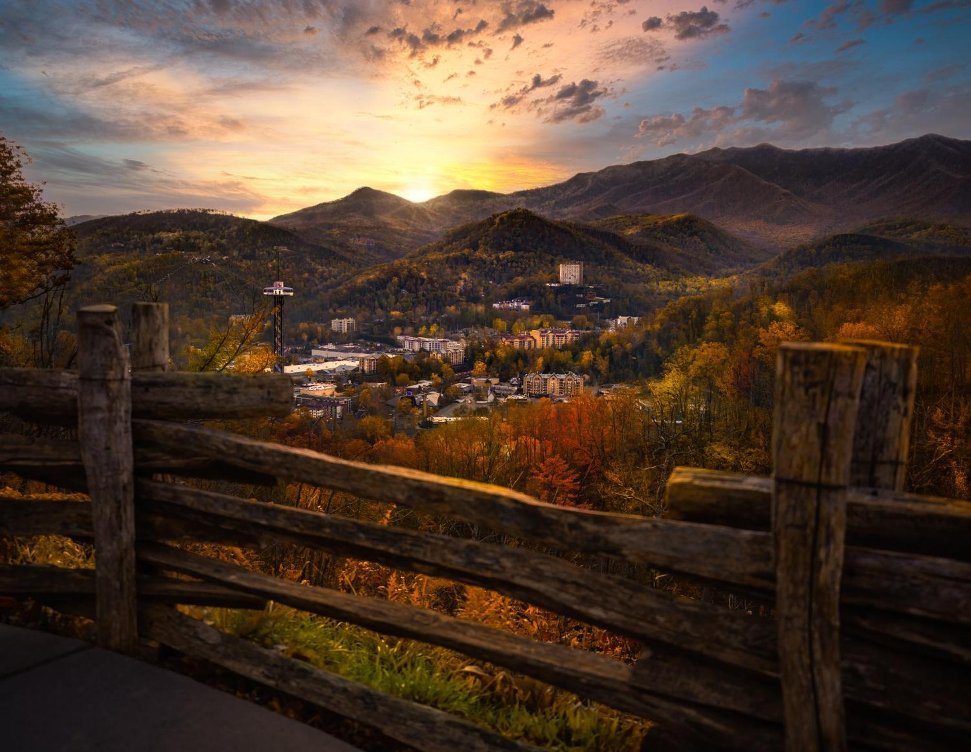 Chasing Fireflies Treehouse, 1089 Of Free Attraction Tickets For Each Paid Day, Dollywood And More! 세비어빌 외부 사진