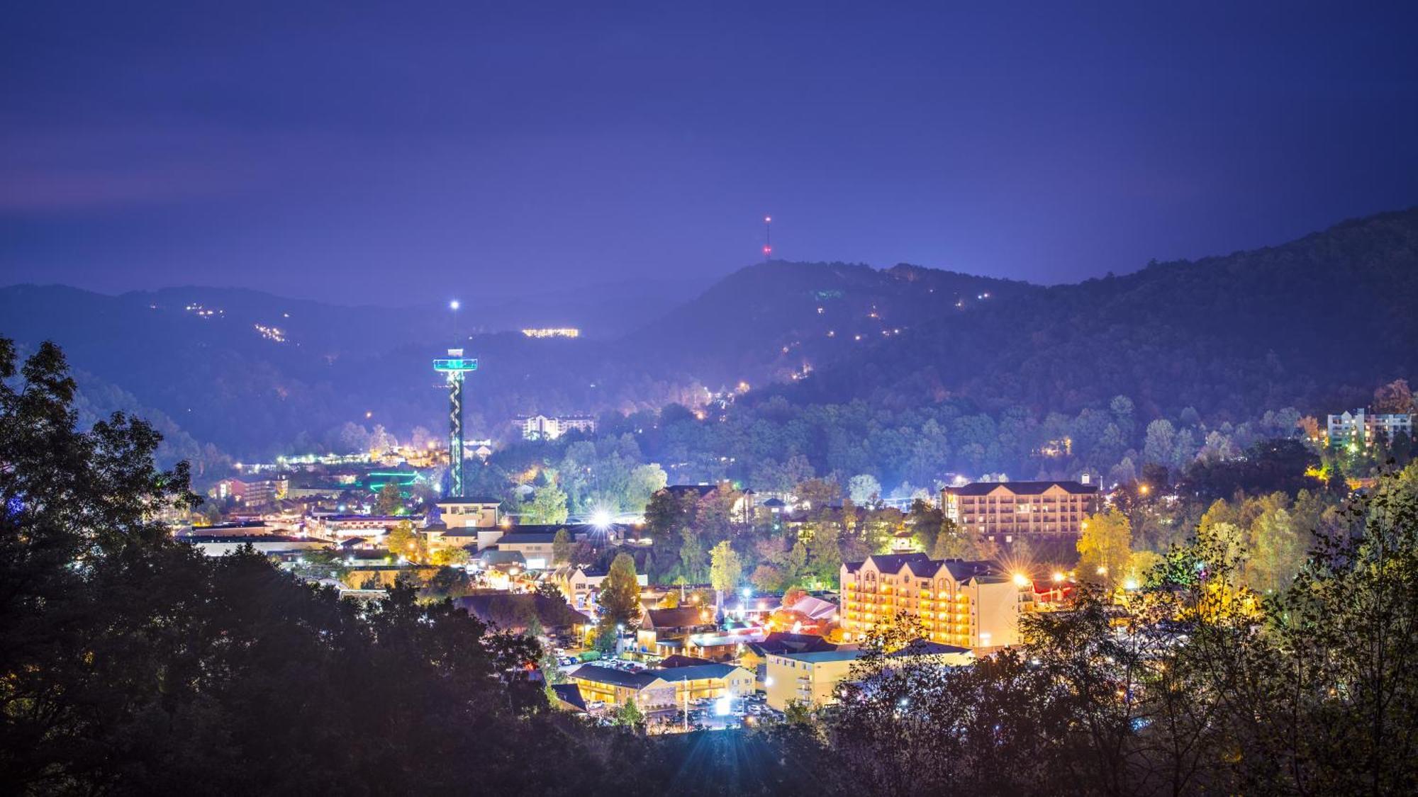 Chasing Fireflies Treehouse, 1089 Of Free Attraction Tickets For Each Paid Day, Dollywood And More! 세비어빌 외부 사진
